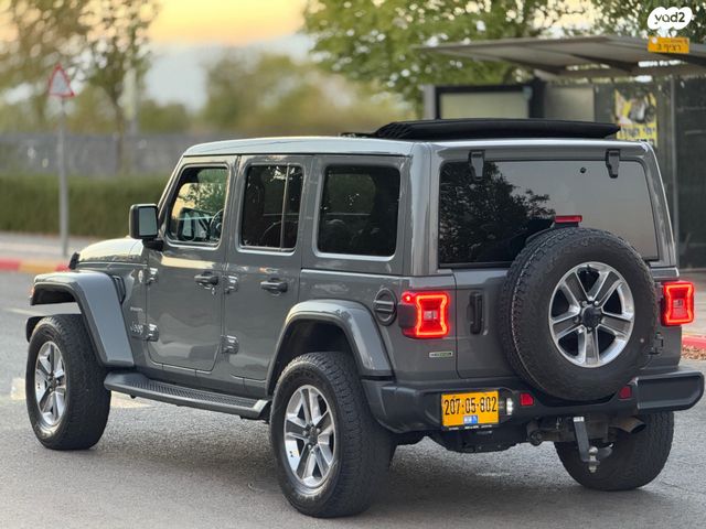 מודעת רכב ג'יפ רנגלר 1