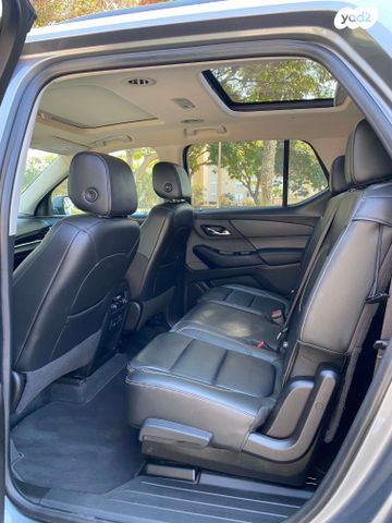 שברולט טראוורס