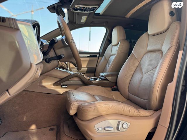 פורשה קאיין