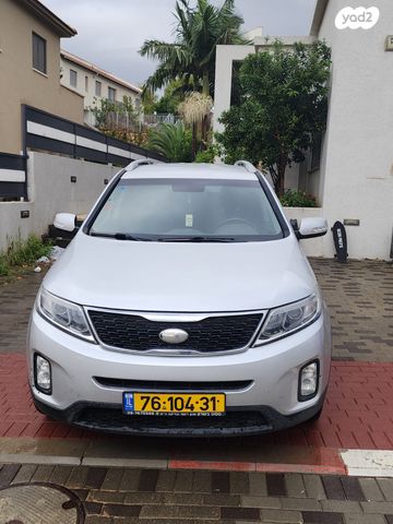 מודעת רכב קיה סורנטו