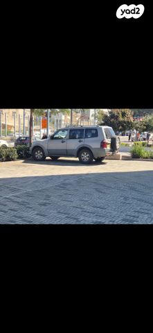 מיצובישי פג'רו