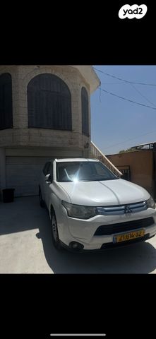 מיצובישי אאוטלנדר