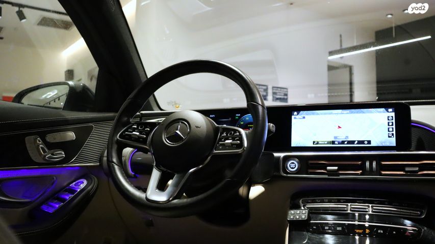 מרצדס-בנץ EQC