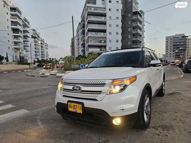 מודעת רכב פורד אקספלורר