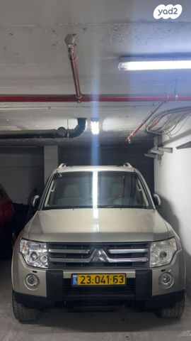 מודעת רכב מיצובישי פג'רו