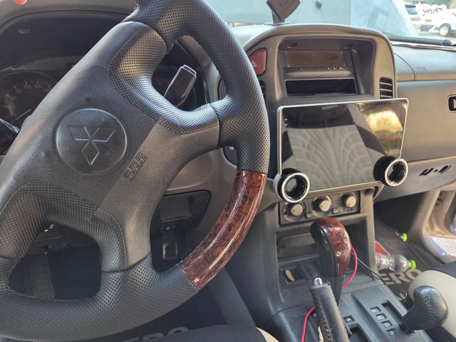 מיצובישי פג'רו