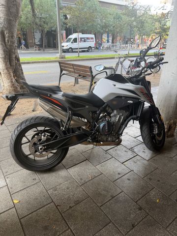 מודעת רכב KTM Naked Duke 790