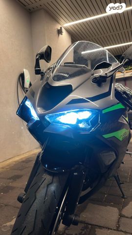 קאוואסאקי ZX-636R/6R