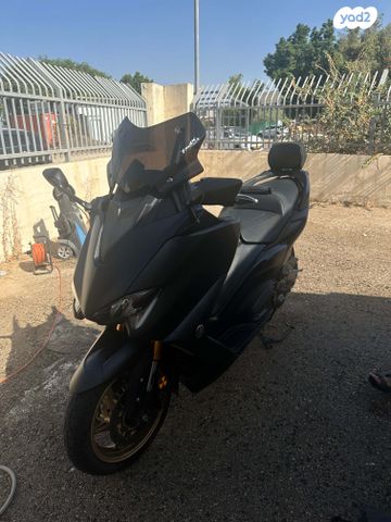 ימאהה TMAX 560