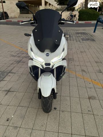 מודעת רכב סאן יאנג 125ADX