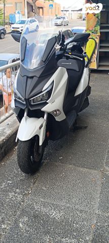 מודעת רכב סאן יאנג ג'וי-מקס Z-250
