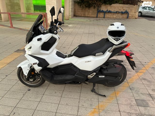 סאן יאנג 125ADX