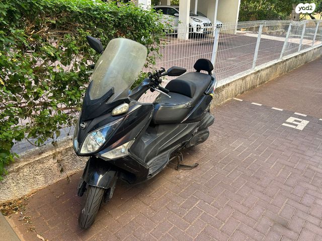 מודעת רכב סאן יאנג ג'וי-מקס 250 XI