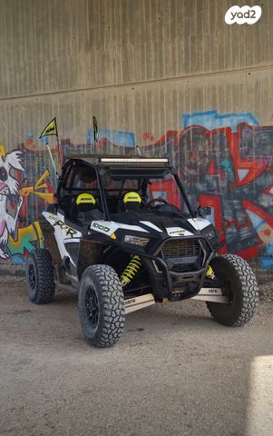 מודעת רכב פולריס