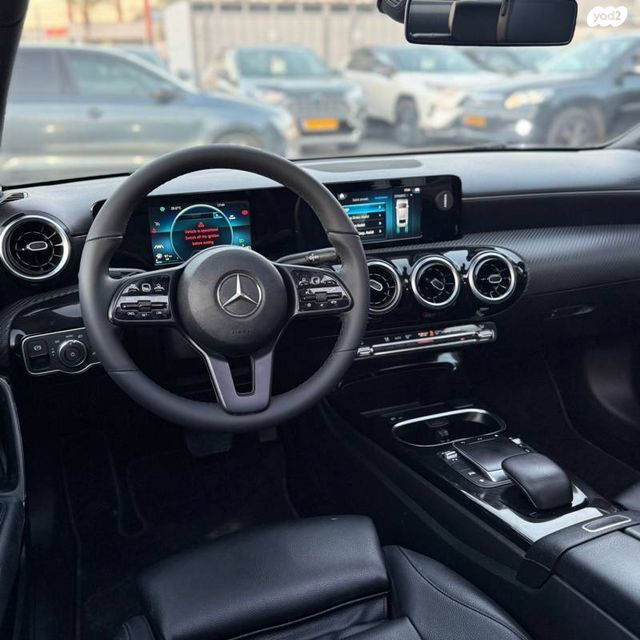 מרצדס-בנץ A-class