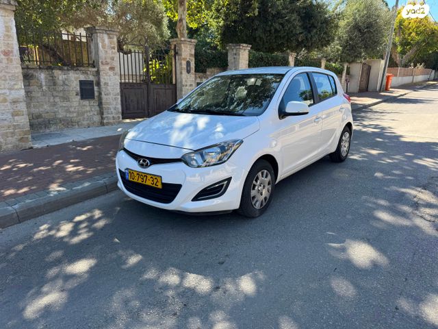 מודעת רכב יונדאי i20