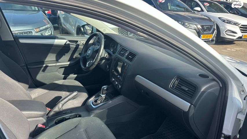 פולקסווגן ג'טה