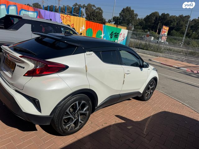 טויוטה C-HR