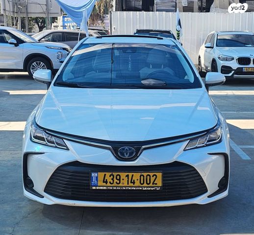 מודעת רכב טויוטה קורולה