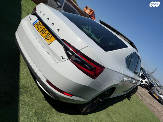 מודעת רכב סקודה סופרב 2