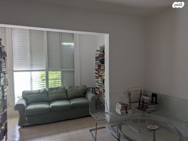 דירה, חביבה רייק 5, גבעת הרמבם, גבעתיים