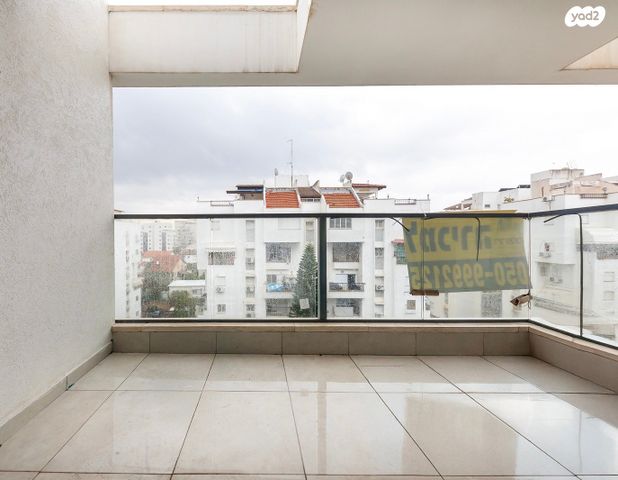 כובשי החרמון 15