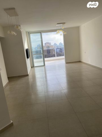 דירה, נחל קידרון 14, רובע י"א, אשדוד