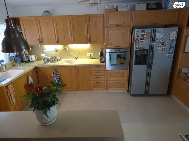 רבבות אפרים 26