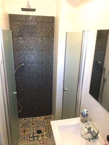 דירה, הרצל 75, שכונת בן גוריון, מרכז העיר ג', רמת גן