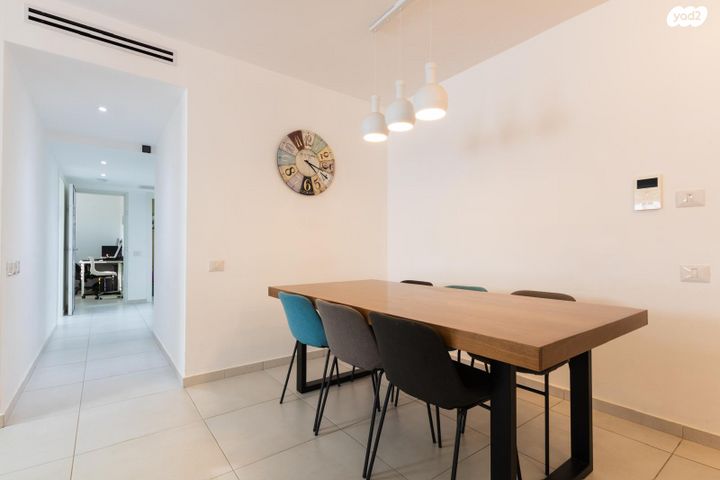 דירה, הרבי מלובאוויטש 29, השחר, דימונה