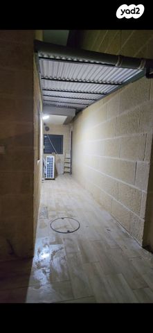 דירת גן, אנג'לו לוי ביאנקיני 1, מרכז העיר, ירושלים