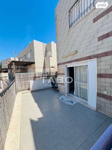 דו משפחתי, רותם 1, הר יונה, נצרת עילית / נוף הגליל