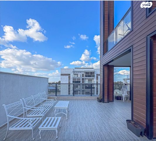 גג/ פנטהאוז, אריאל שרון 1, נווה שרון / שער העיר, נתיבות