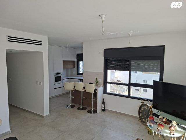 גג/ פנטהאוז, משה מרקוס 1, לב המושבה / מרכז העיר, פתח תקווה