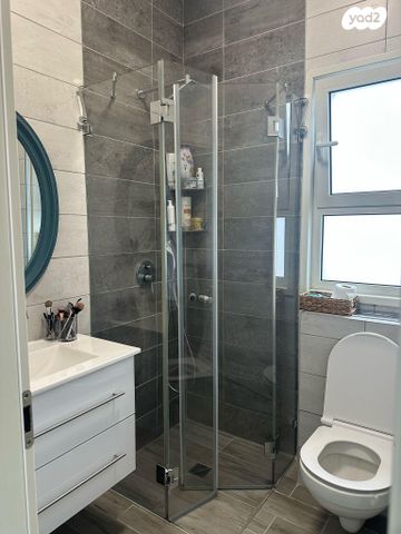 גג/ פנטהאוז, אליאס קלימיאן 2, גבעת אוסישקין, נהריה