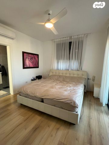 דופלקס, וייצמן 127, קרית שז"ר, רעננה