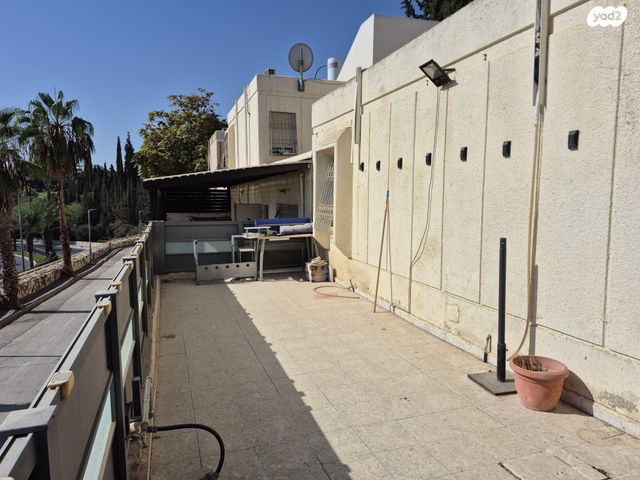 סמטת נחל בוקק 10