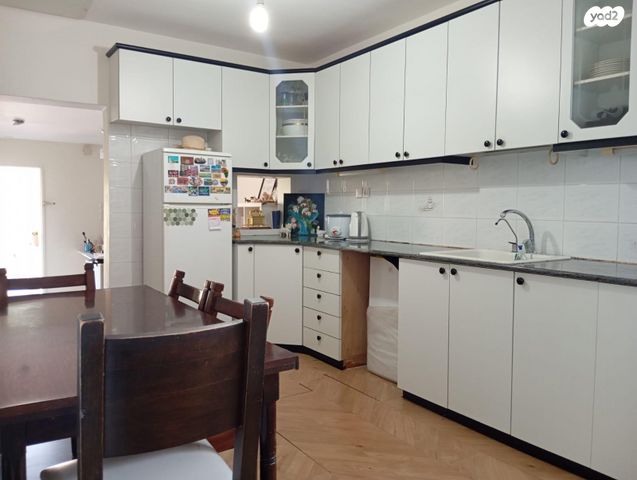 א.ד. גורדון 2