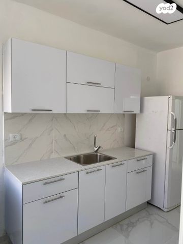 קרן קיימת לישראל 10