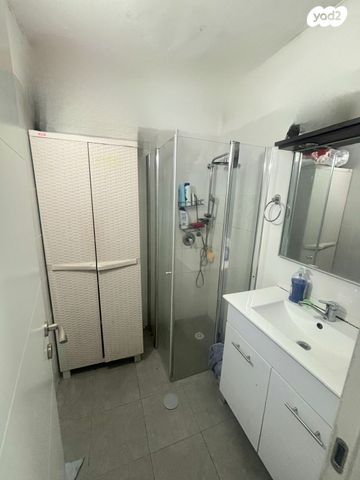 דירה, משה שרת 12, שכונה י"א, באר שבע