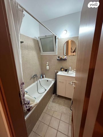 דירה, נחל קנה 6, צור יצחק, צור יצחק