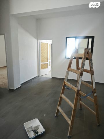 ראובן ברקת 9