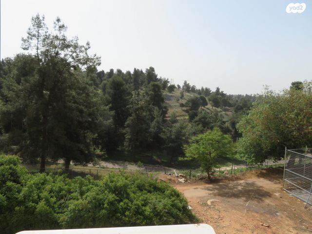 דירה, זלמן שז"ר 229, בן גוריון כנען, צפת