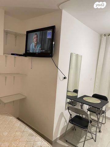 יחידת דיור, יהושע בן נון 11, המכבים, גבעת זאב