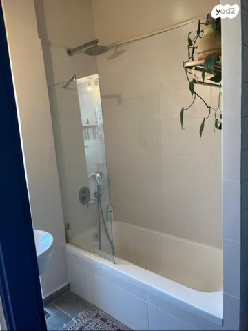 סטודיו/ לופט, מטלון 17, פלורנטין, תל אביב יפו