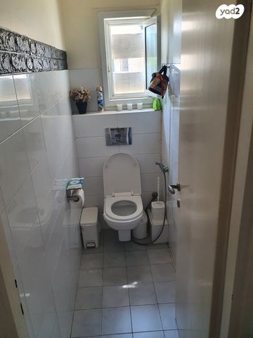 דירה, שקד 10, נווה עופר, תל כביר, תל אביב יפו