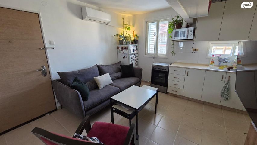 דירה, רחבעם זאבי 42, מרכז מזרחי, נס ציונה