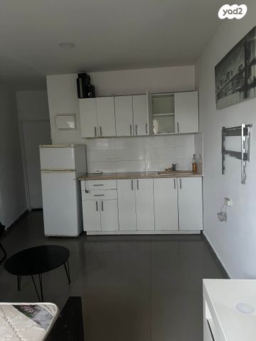 דירת גן, שמעון צדיק 1, קרית שלום, תל אביב יפו