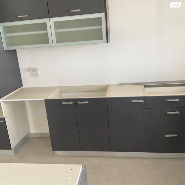 דירה, יונה וולך 7, גרין פארק החדשה, הוד השרון