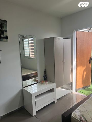 דירת גן, שמעון צדיק 1, קרית שלום, תל אביב יפו